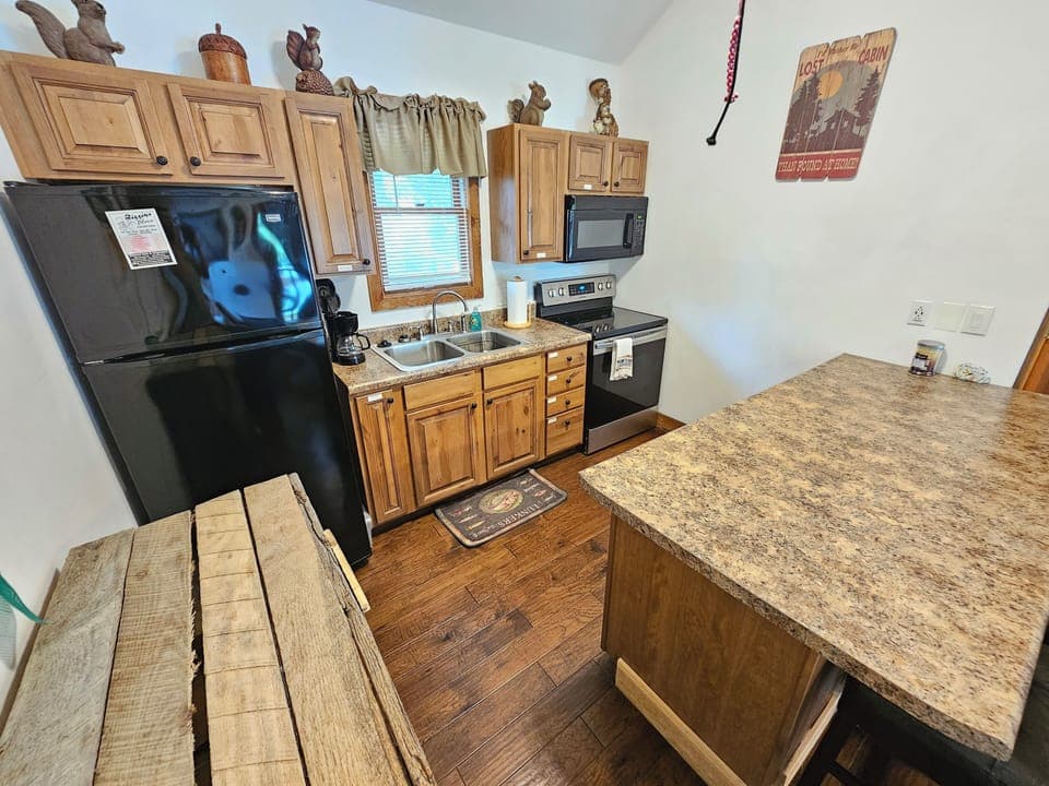 Cabin 1 - Kitchen