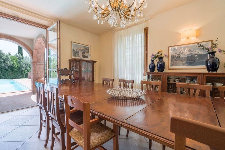 Amenities, Autumn, Dining Room, Room Detail, Spring, Summer