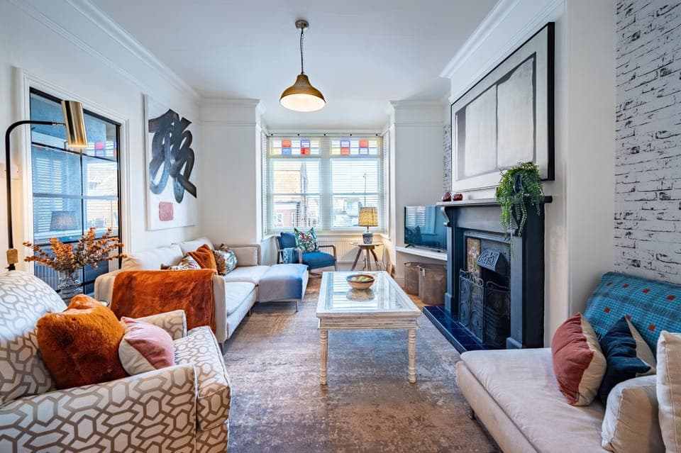 Number 5, Hunstanton: Comfortable contemporary interior