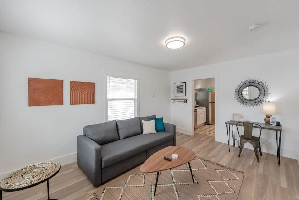 #InvestREPM #CoosCottageCollection #CoosBay #FurnishedRental