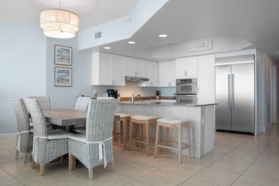 Caribe Resort B1213 Dining