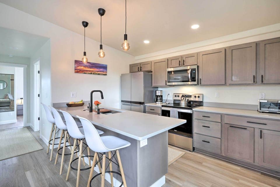 Kitchen | Cooking Basics Supplied