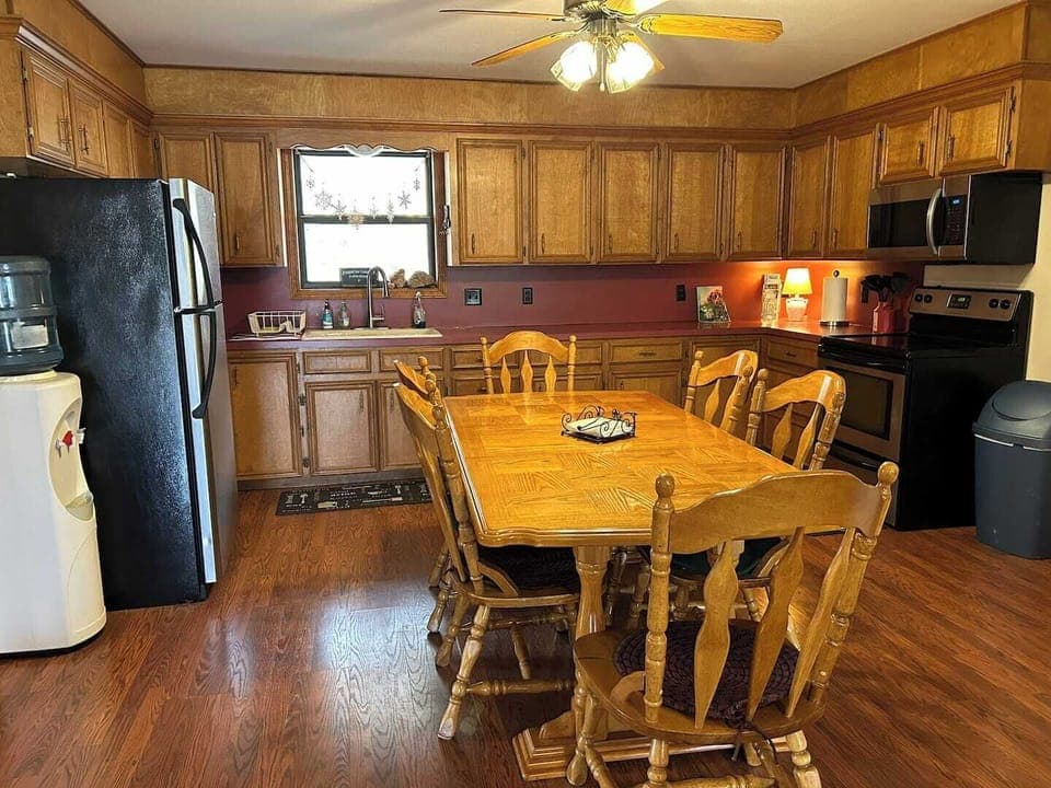 Kitchen & Dining area.