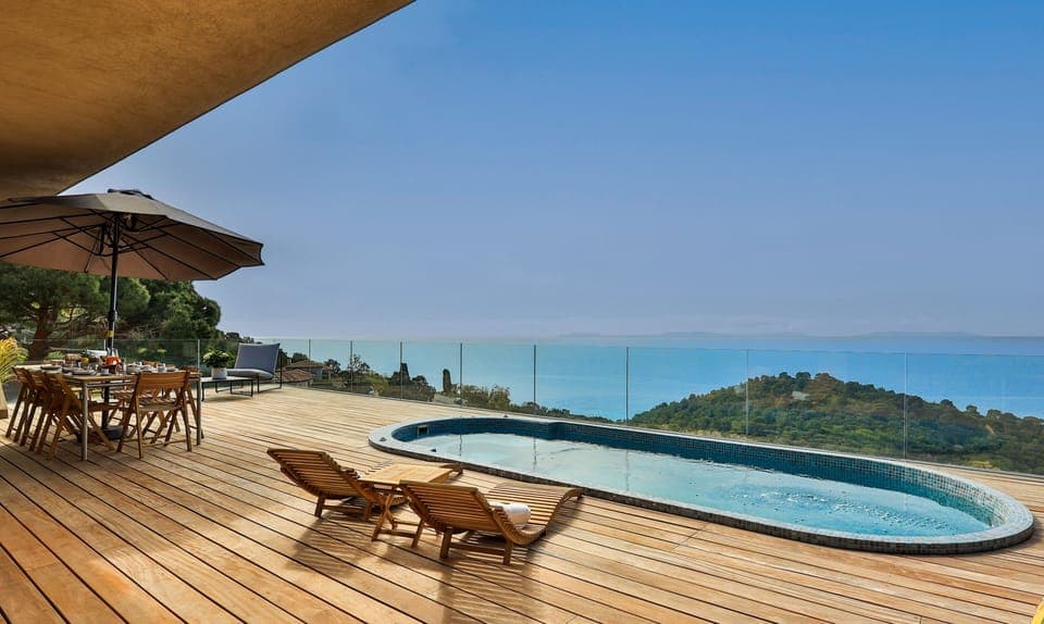 180° panoramic view from the terrace. Apartment 4.
Non-contractual photo