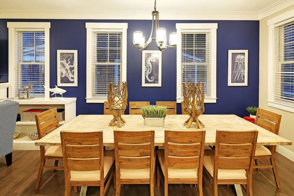 Dining table seats ten guests