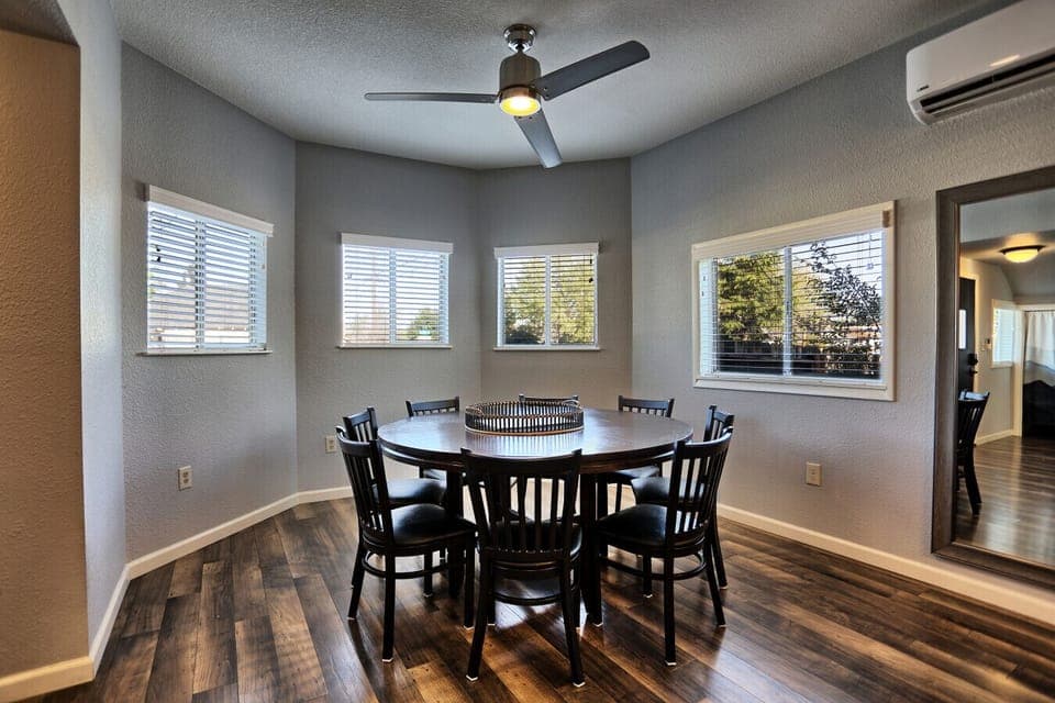 Bring everyone together. Dine-in, play games, and have a great time.