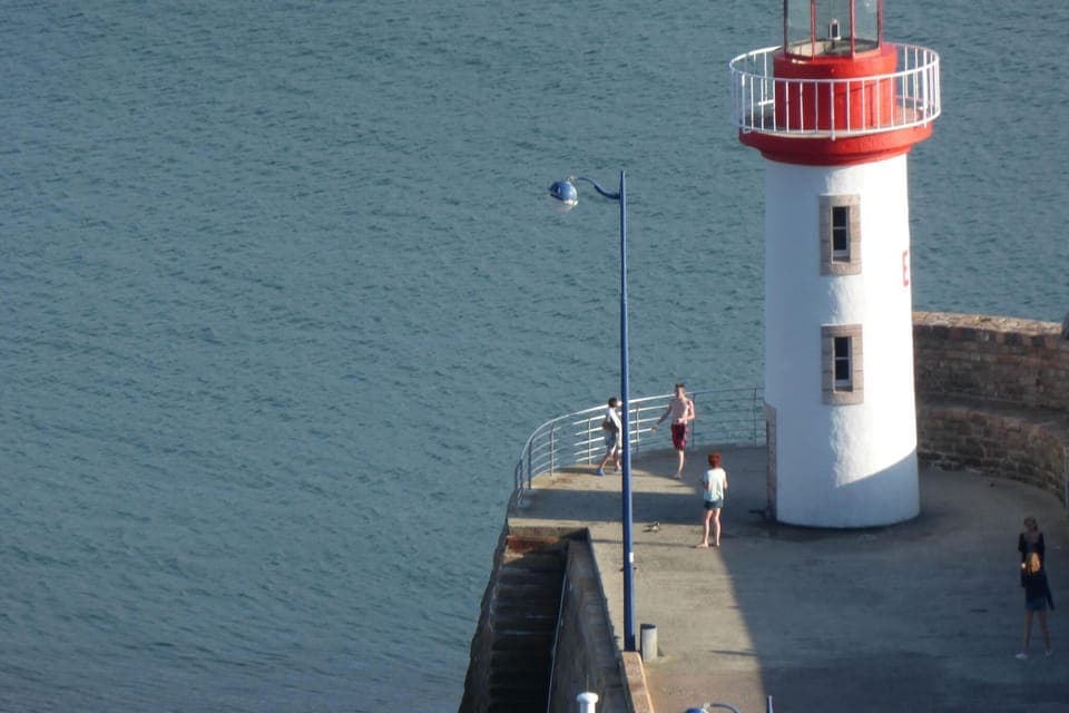 Surroundings [summer] (1-5 km)