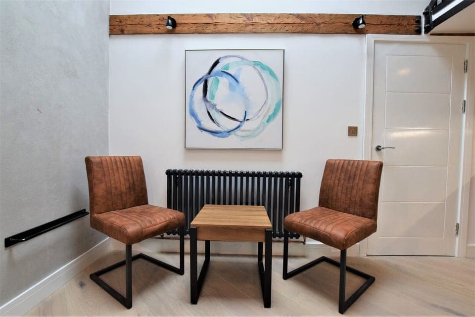 Living Room / Lounge