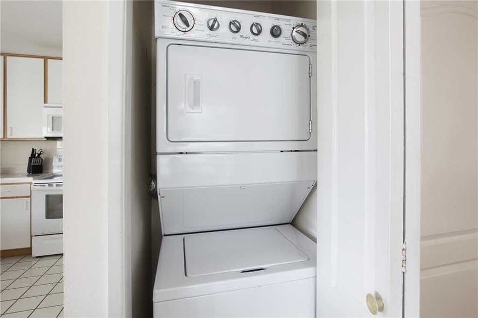 8cd68ca9-3c61-4e8a-8554-b081e74d8954