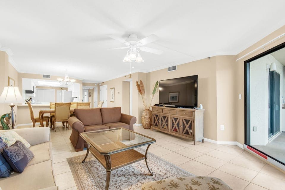 Relax and enjoy a movie on the flat screen