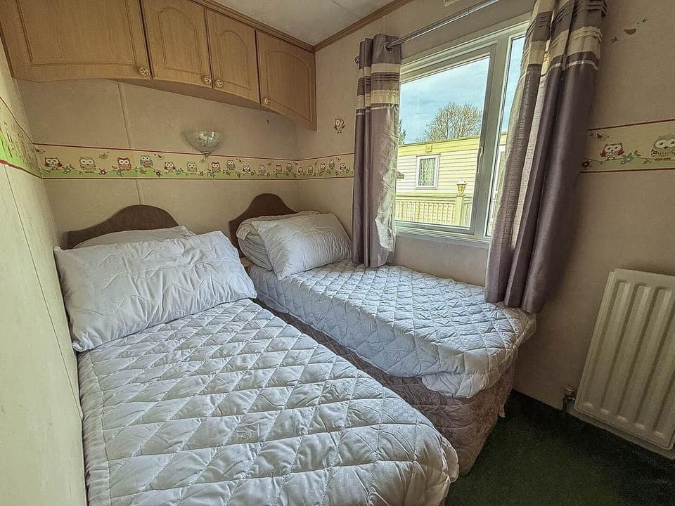 Whether you're planning a romantic getaway or a family adventure, Southview Holiday Park Lincolnshire provides comfortable caravan bedrooms for the ultimate staycation experience.