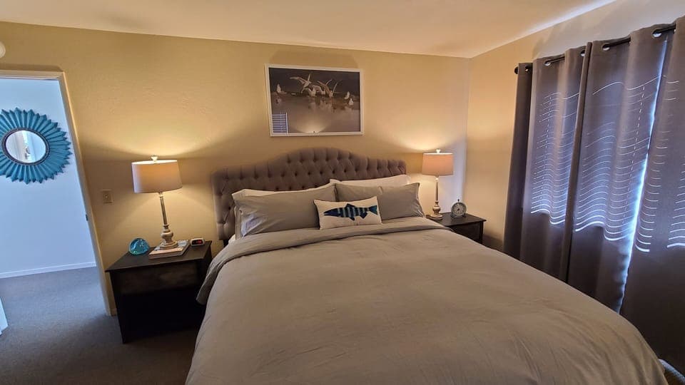 First Bedroom - King Bed