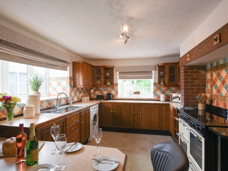 Kitchen | Dolwen Isaf, Llanerfyl, near Welshpool