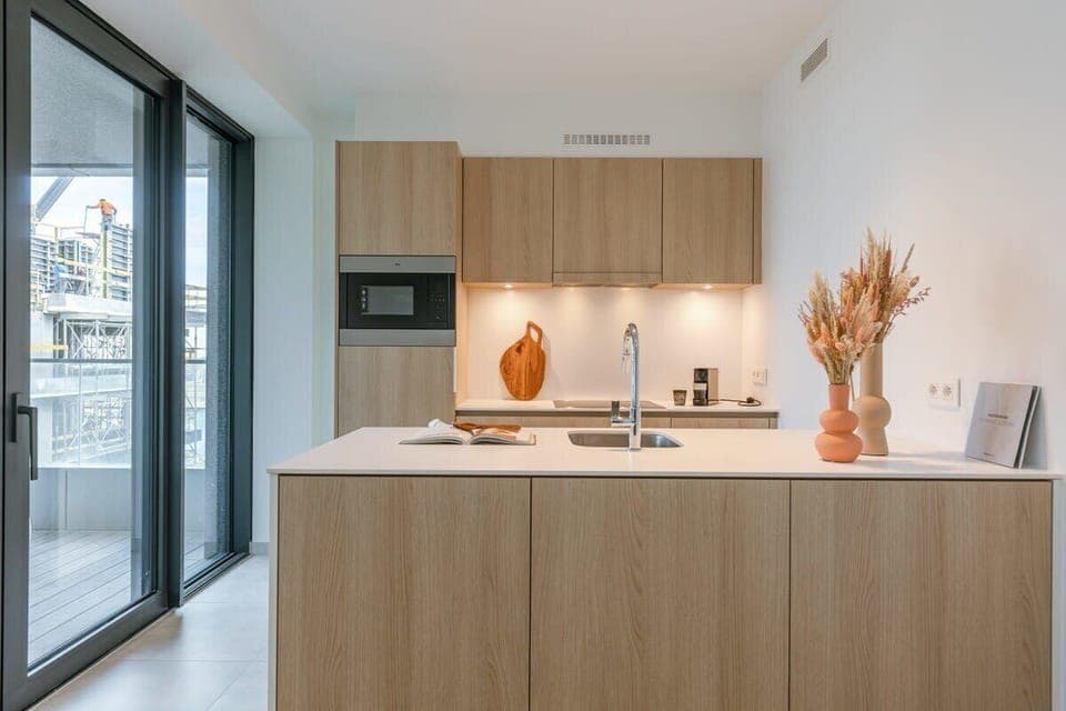Modern and fully equipped kitchen