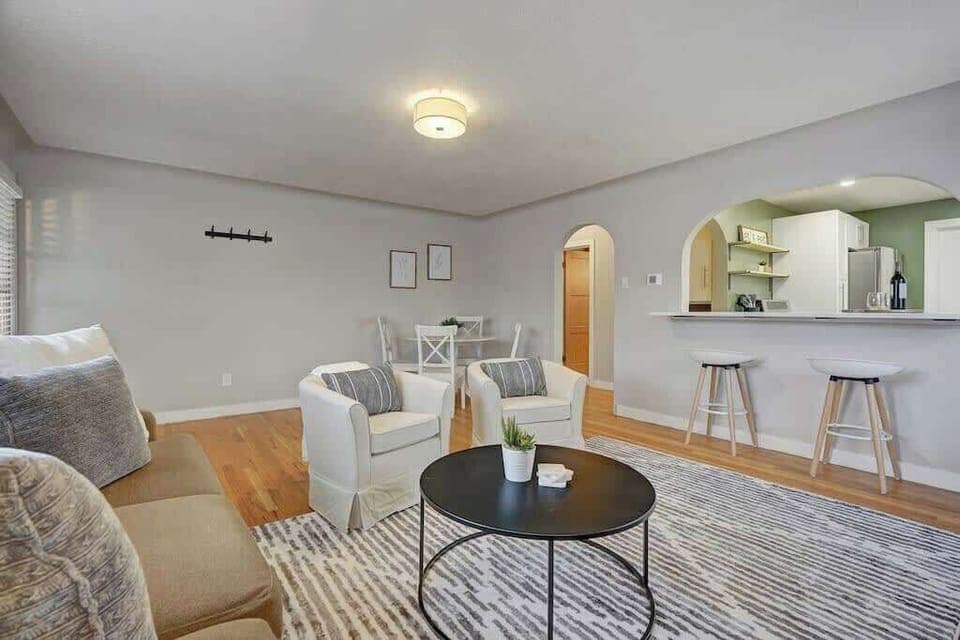 Serve your delicious meals easily in the bar seating area for 2 or at the dining room table!