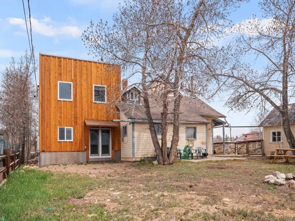 exterior/backyard