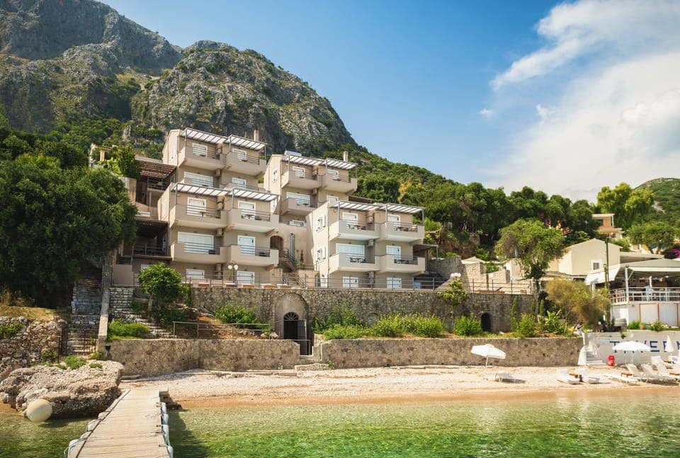 Welcome to this beachfront complex of 5 independent maisonette villas