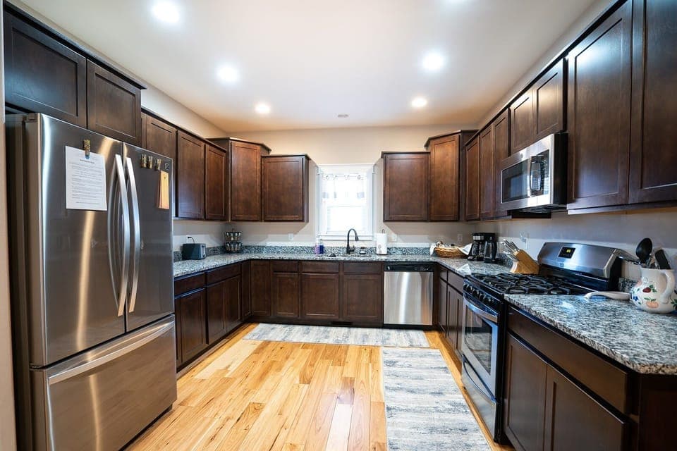 Kitchen - Plenty of space for all of your cooking and vacation needs