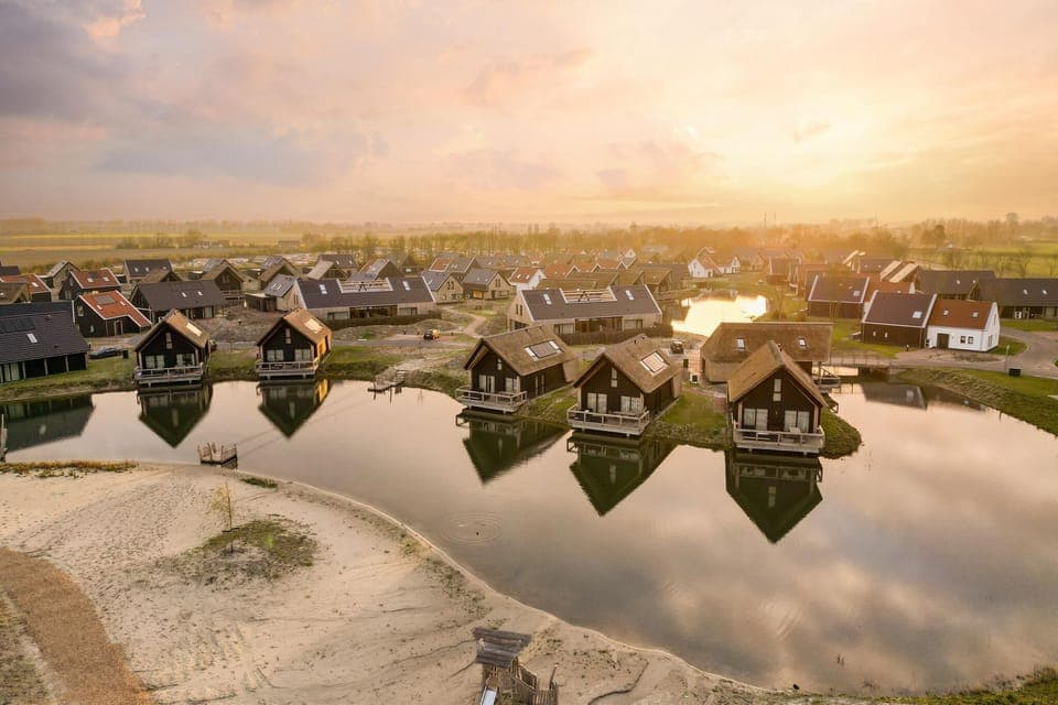 Immediate Surroundings [summer] (<1 km)