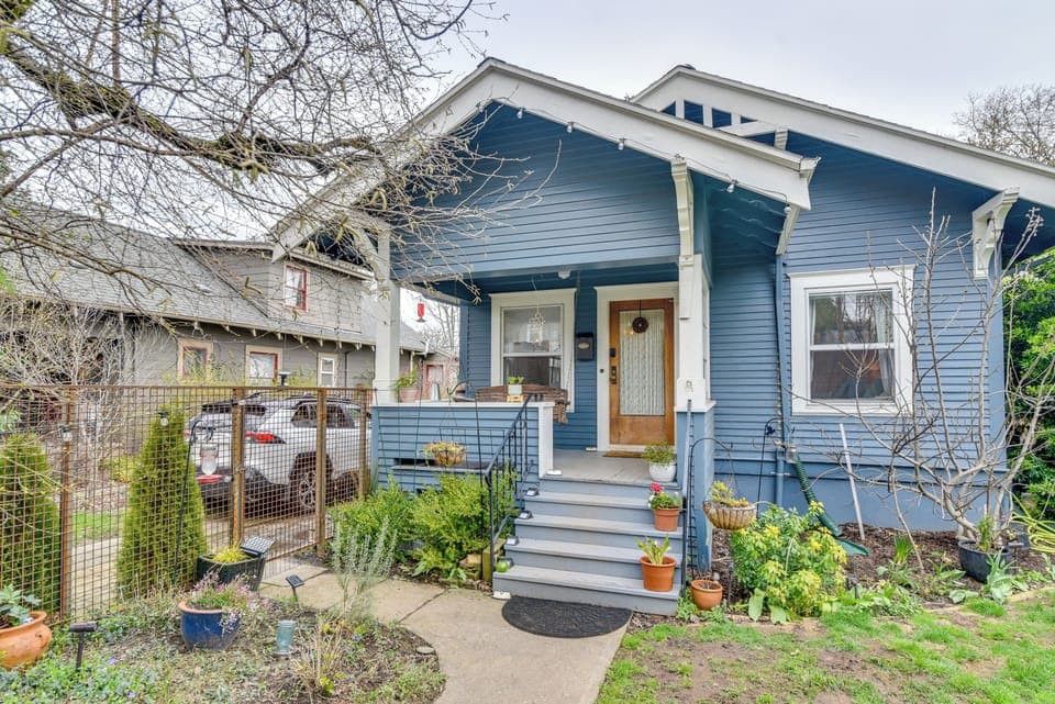 Portland Vacation Rental | 2BR | 1BA | 700 Sq Ft | Steps Required