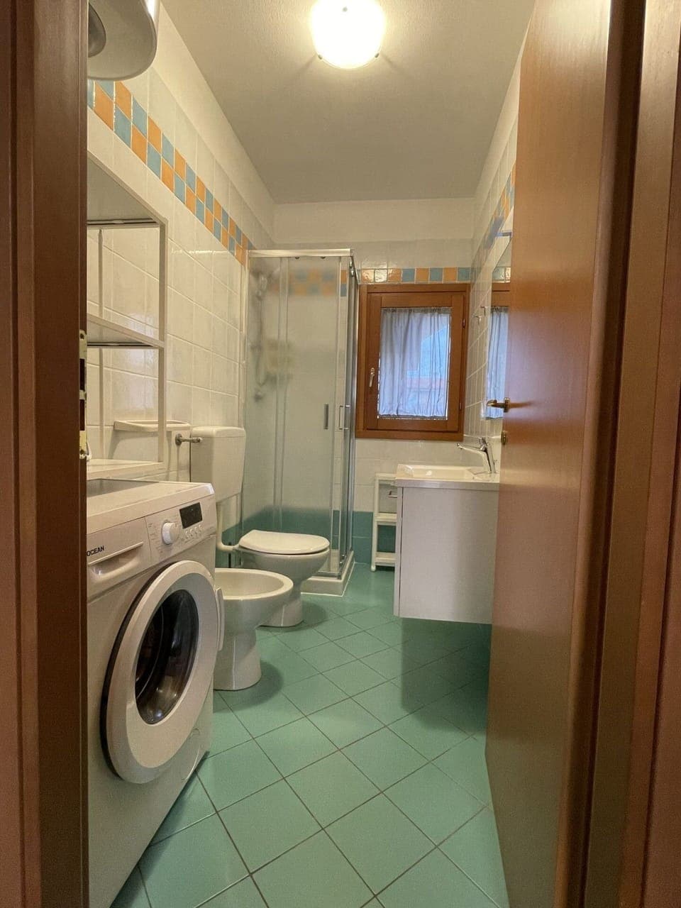 Sky, Building, Window, Tree, Plant, House, Land Lot, Cottage, Wood, Siding