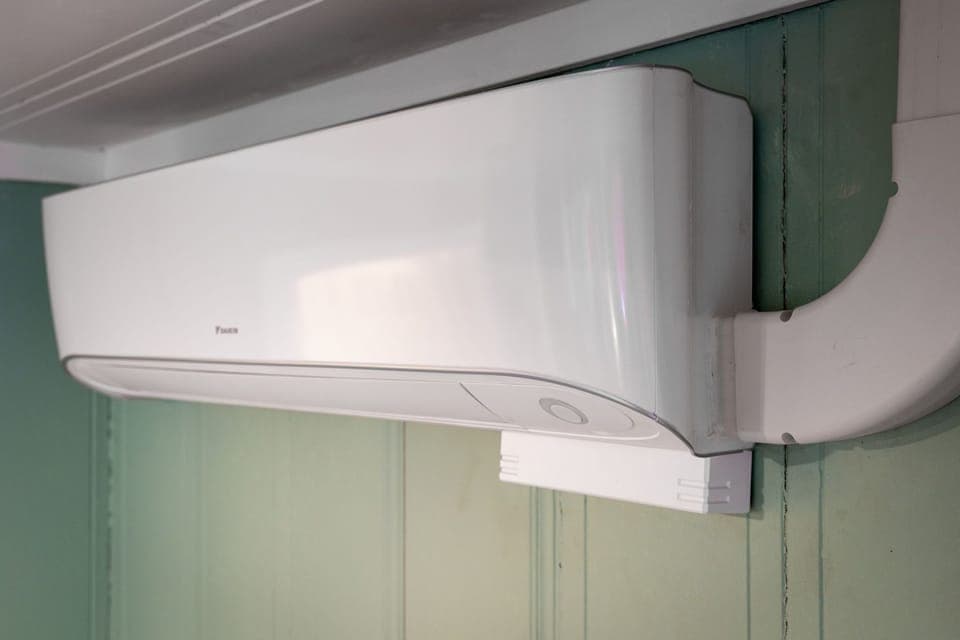 This property is warmed and cooled by new heat pump!