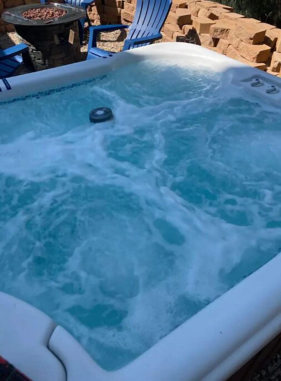 Very private hot tub area.