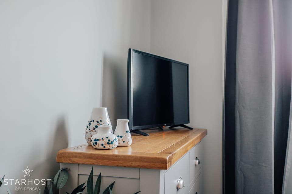 The master bedroom has a smart TV with range of digital channels