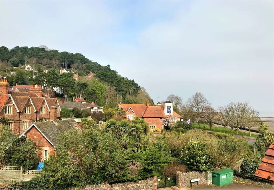 Penthouse Apartment view from roof terrace_north hill
