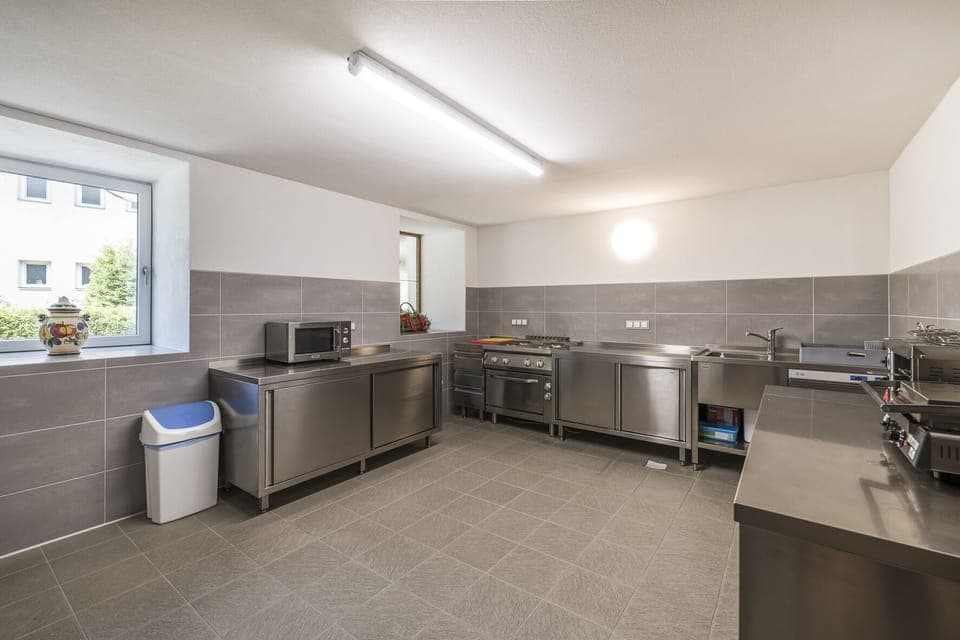 cc89c3be-255f-4e2d-8b7f-3909a94eff55