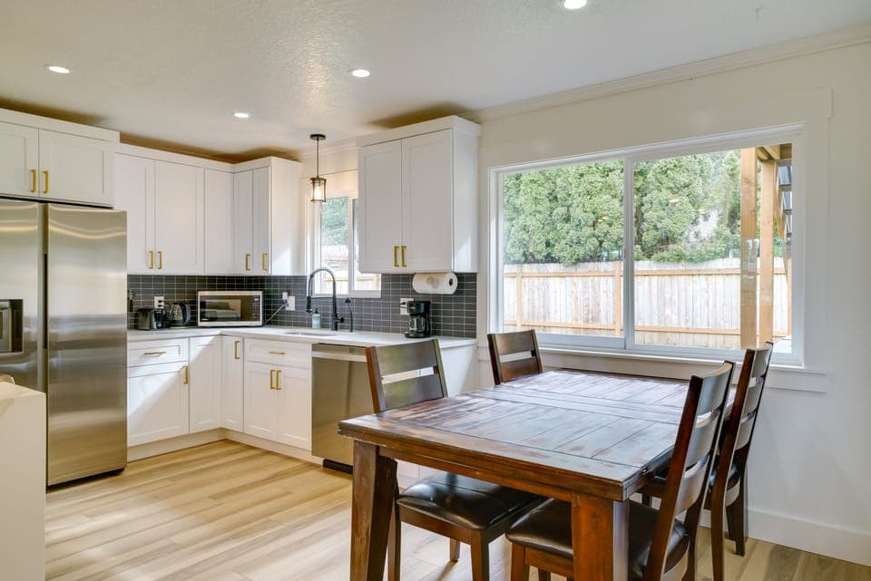 Dining Area & Kitchen | 1st Floor | Dishware & Flatware