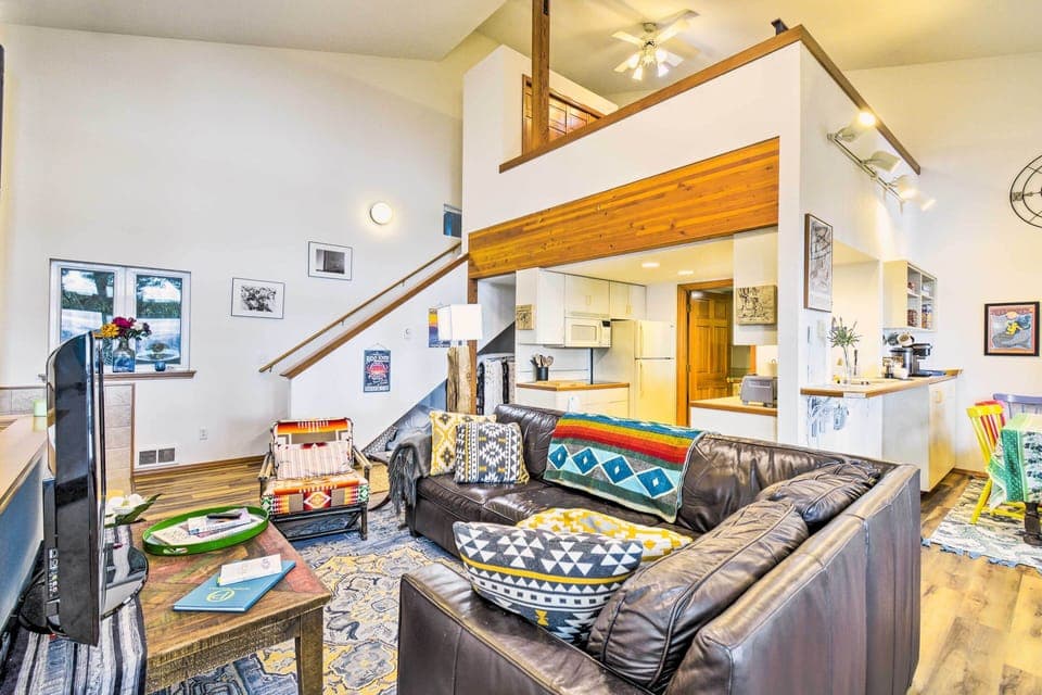 Living Room | Wood-Burning Stove (Decorative Only)