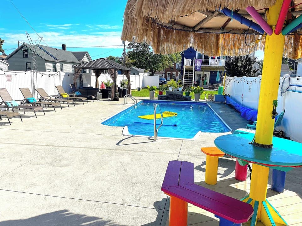 Pool deck showing rear of unit / Buoy House