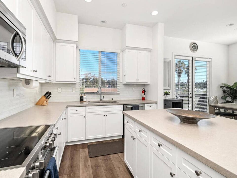 1134 Sea Glass Way Oceanside CA 92054 USA-015-012-1134 Sea Glass Way-MLS_Size.jpg