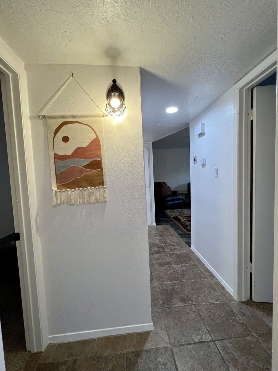 d6943afb-75d6-4993-8f89-89f80c33b482