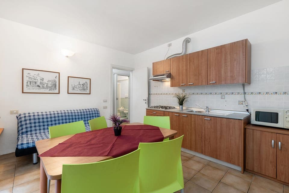 Living and dining room