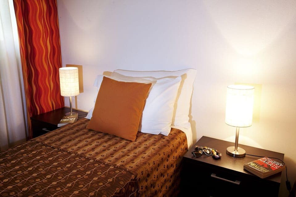 2 bedrooms to choose from. Double and twin room