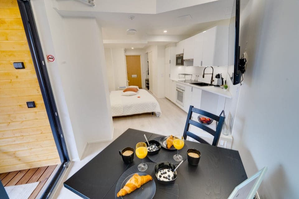 Kitchen (1)