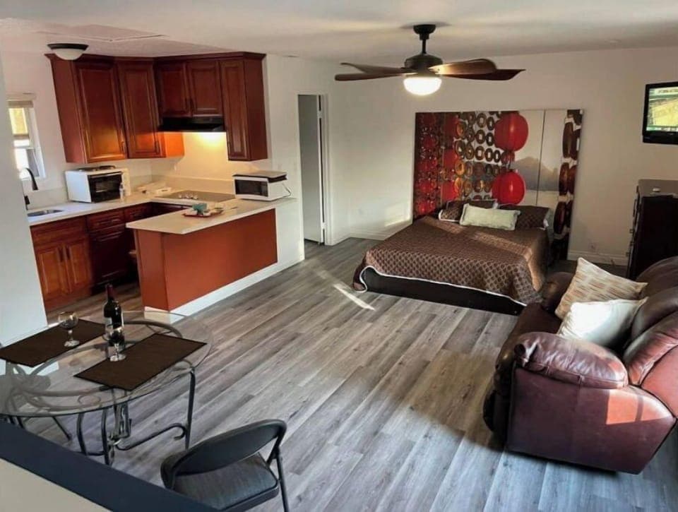 Spacious Suite with Private Entry
Separate from main house