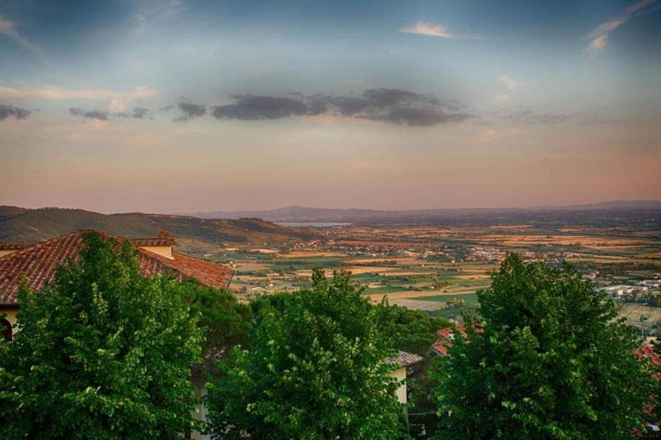 Surroundings [summer] (1-5 km)