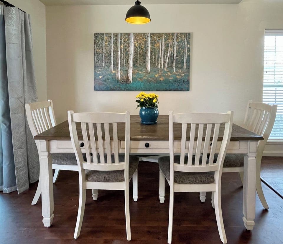 Our dining room has room 8 when you add the two extra chairs.