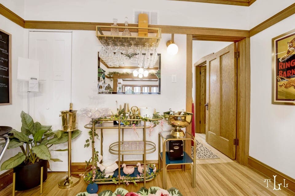Bar cart with ice bucket, bar tools, and glassware (1)