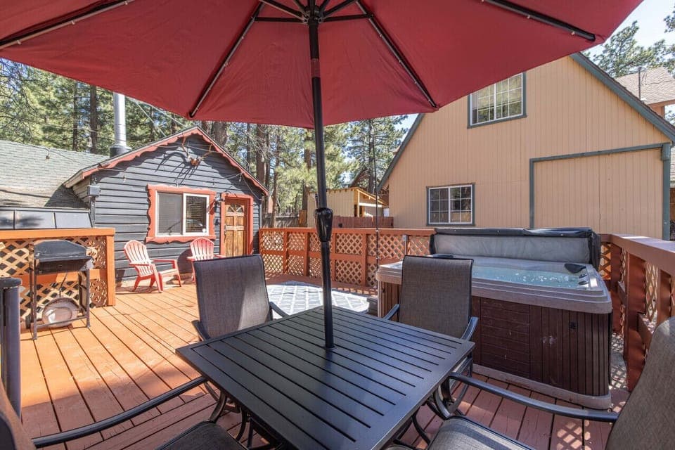 Shade, entertaining, or relaxing; your choice!