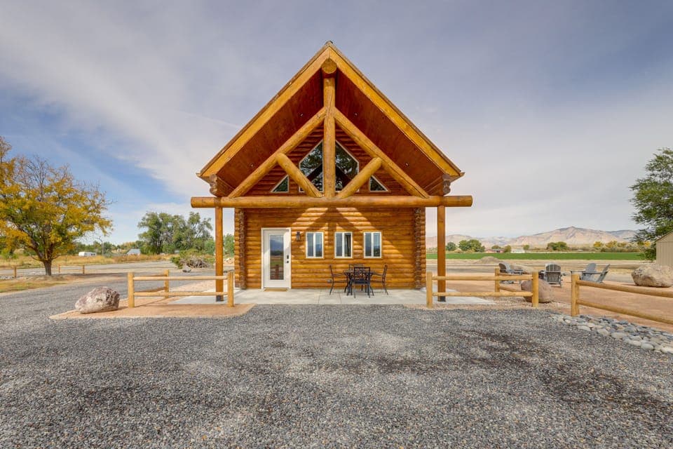 Grand Junction Vacation Rental | 1BR | 1BA | 1,560 Sq Ft | Step-Free Access