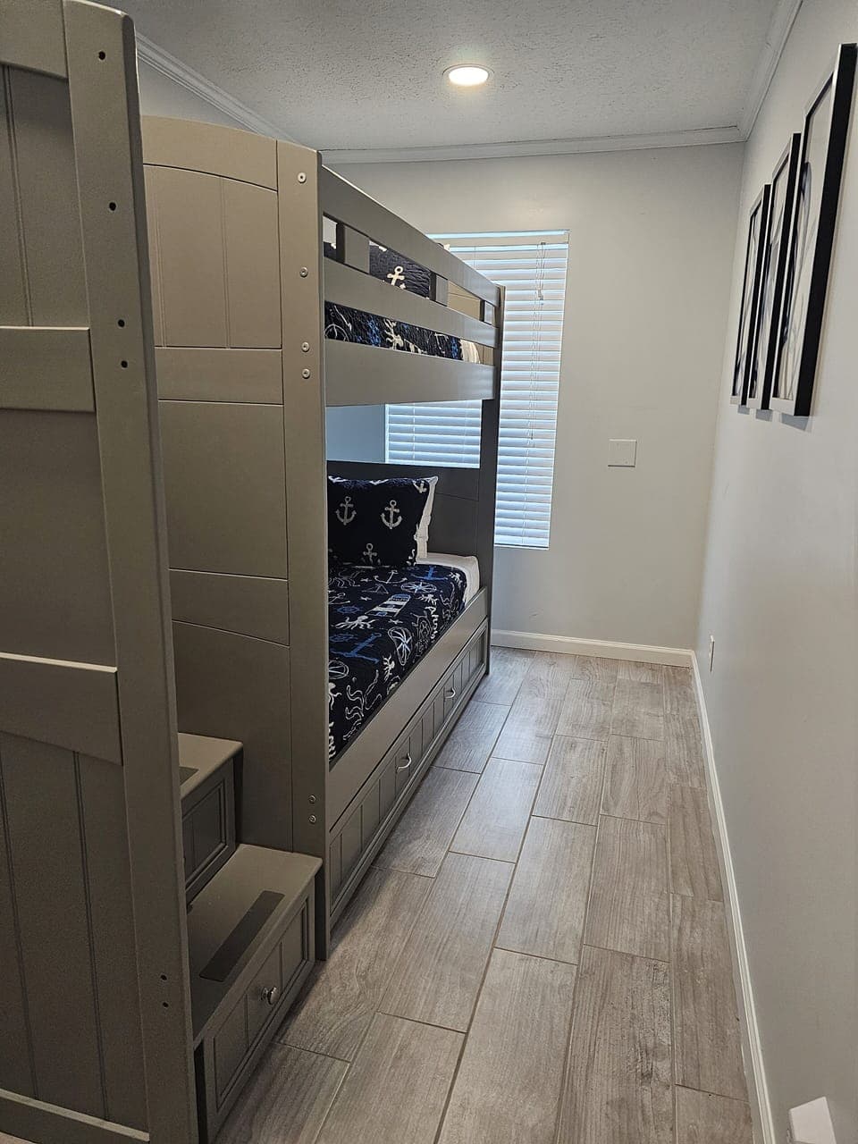 Unit C bunk bed room