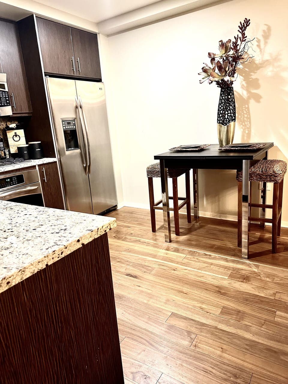 Gourmet high-end kitchen. 