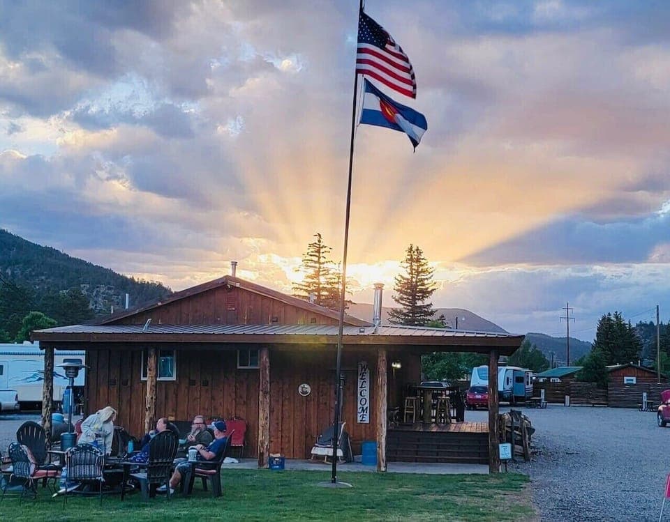 Sunset20flag20pic