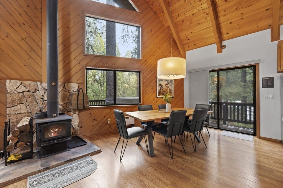 6-print-726 Marilyn Way-06