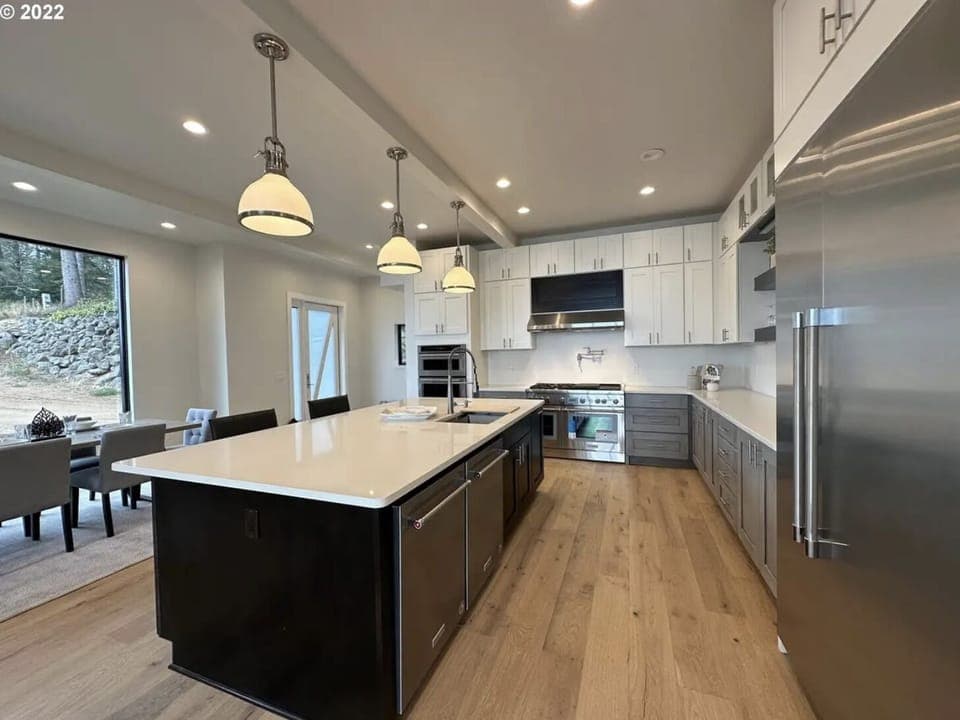 Fully stocked kitchen