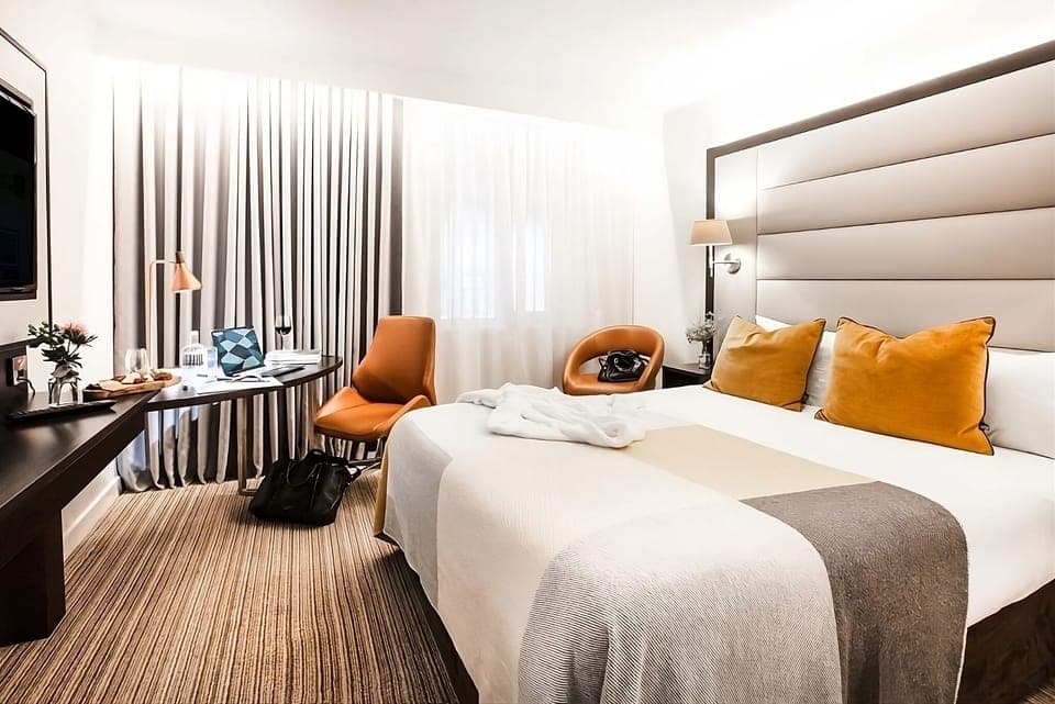 Unit with Double size bed